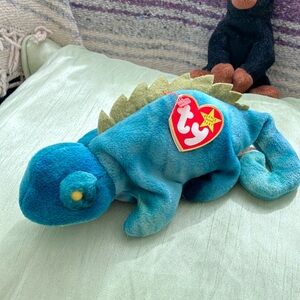 august 12, 97 Ty Beanie Baby IGGY Iguana